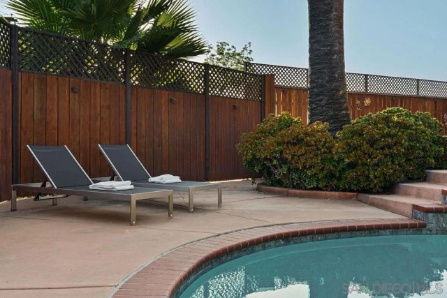 1091 Park Hill Terrace, Escondido, CA 92025
