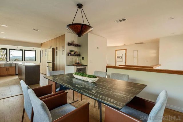 1091 Park Hill Terrace, Escondido, CA 92025
