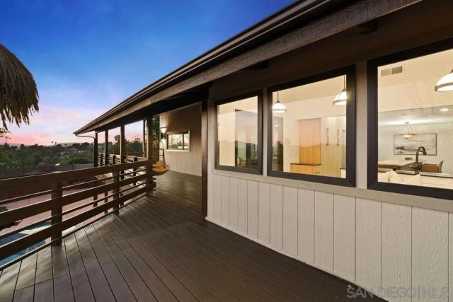 1091 Park Hill Terrace, Escondido, CA 92025