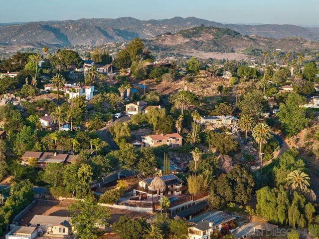 1091 Park Hill Terrace, Escondido, CA 92025