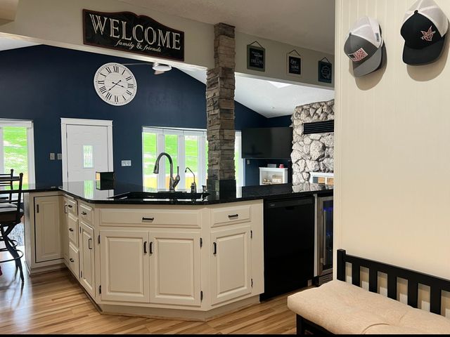 6735 NW Timberline Drive, Des Moines, IA 50313