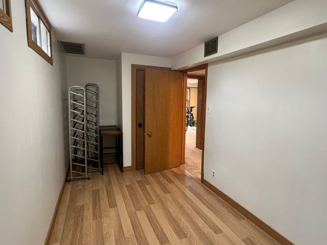 6735 NW Timberline Drive, Des Moines, IA 50313