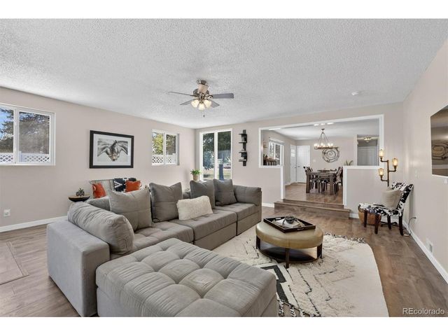 9601 Sierra Vista Rd, Longmont, CO 80504