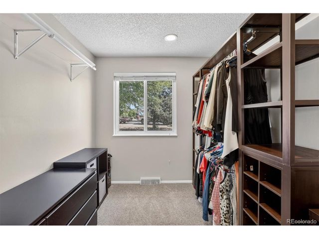 9601 Sierra Vista Rd, Longmont, CO 80504