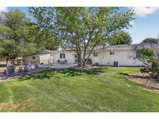 9601 Sierra Vista Rd, Longmont, CO 80504