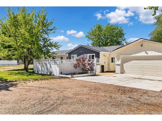 9601 Sierra Vista Rd, Longmont, CO 80504