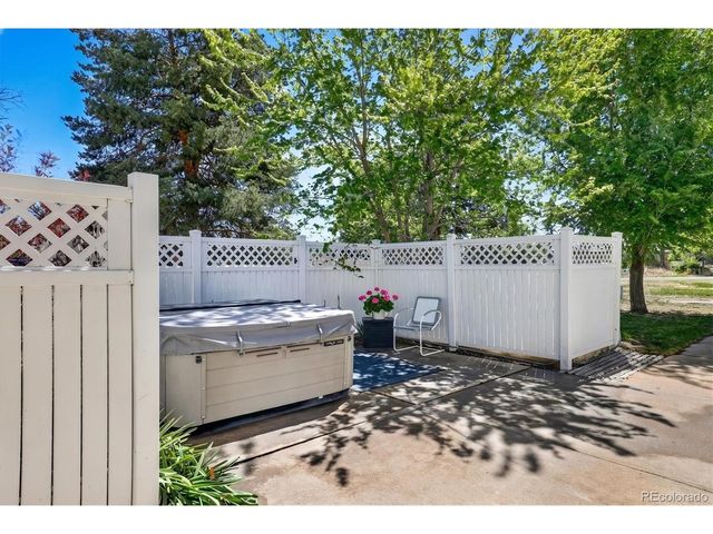 9601 Sierra Vista Rd, Longmont, CO 80504