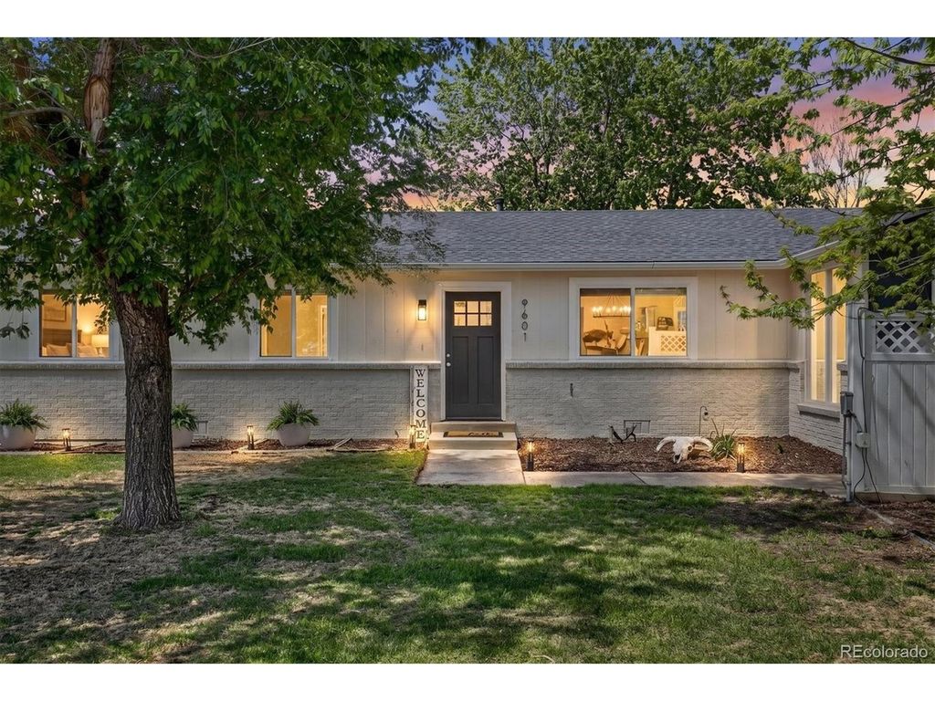 9601 Sierra Vista Rd, Longmont, CO 80504