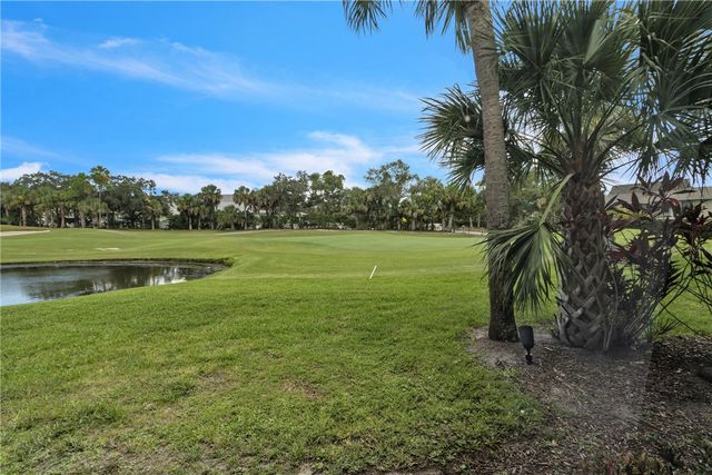44 Plantation Drive 101, Vero Beach, FL 32966