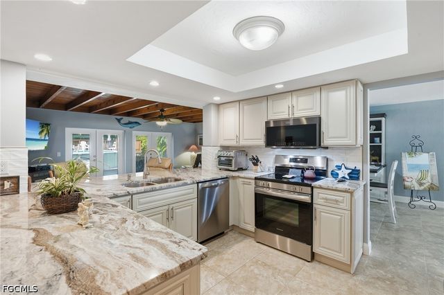 15602 Copra LN, Fort Myers, FL 33908