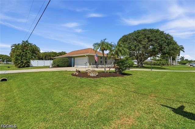15602 Copra LN, Fort Myers, FL 33908