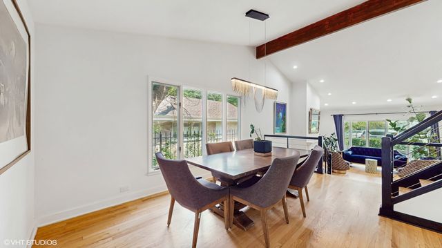 500 Auvergne Place, River Forest, IL 60305