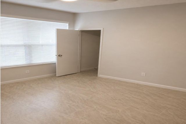 3207 Georgia Pine Drive, Spring, TX 77373