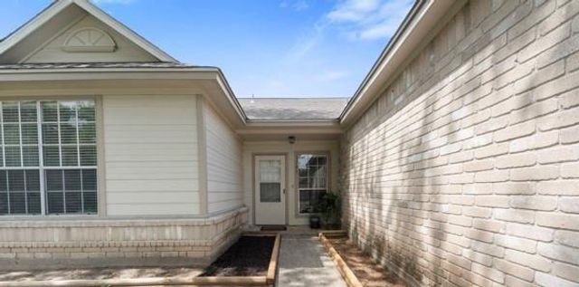 3207 Georgia Pine Drive, Spring, TX 77373