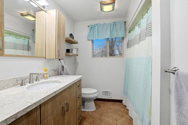 3831 COUNTY ROAD Q, Amherst Junction, WI 54407