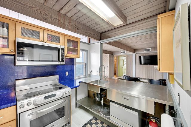 234 Pine Avenue, Lauderdale-By-The-Sea, Lauderdale By The Sea, FL 33308