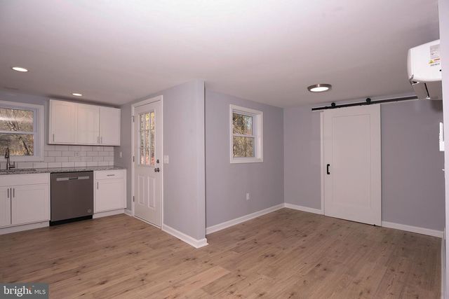 6374 ROCK HALL RD, Rock Hall, MD 21661