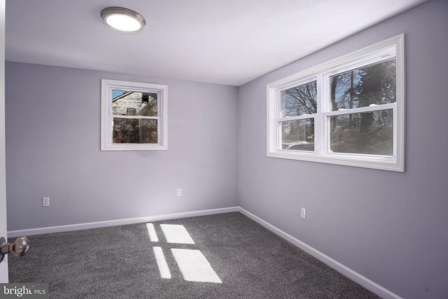 6374 ROCK HALL RD, Rock Hall, MD 21661