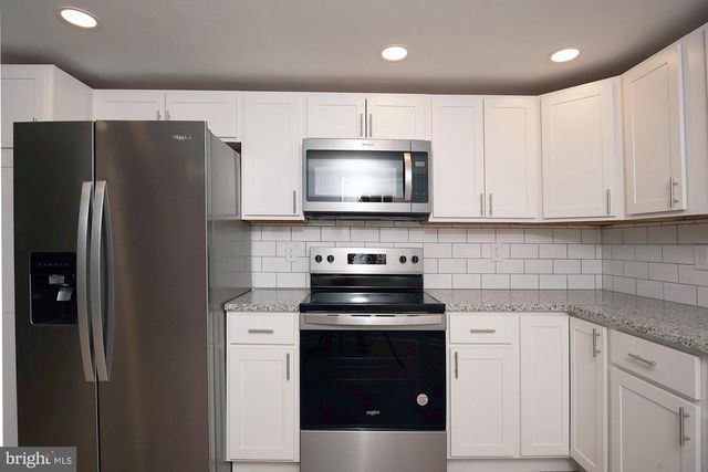 6374 ROCK HALL RD, Rock Hall, MD 21661