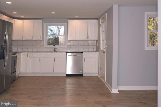 6374 ROCK HALL RD, Rock Hall, MD 21661