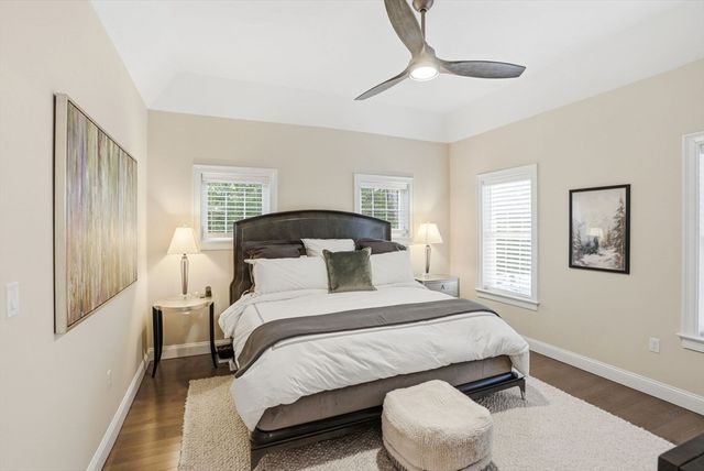 16 Farm Rd, Plymouth, MA 02360