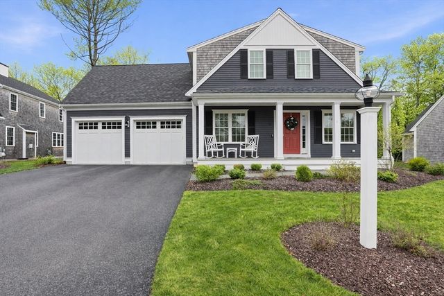 16 Farm Rd, Plymouth, MA 02360