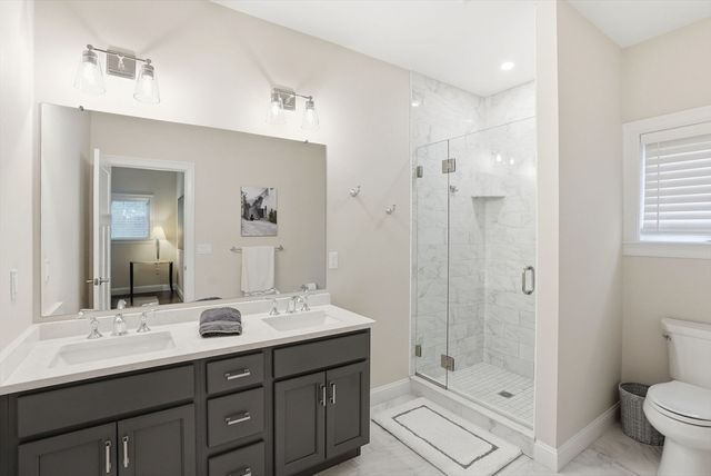 16 Farm Rd, Plymouth, MA 02360