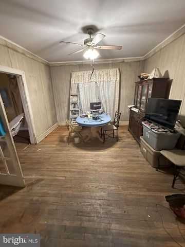 1622 EASTERN AVE NE, Washington, DC 20019