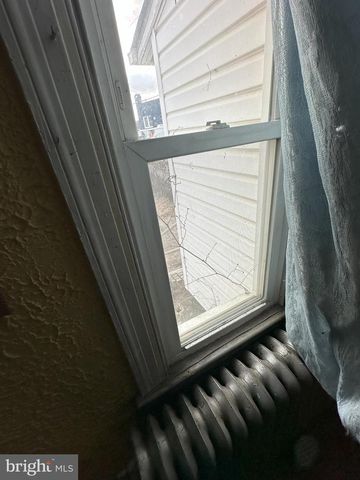 1622 EASTERN AVE NE, Washington, DC 20019