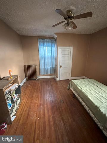 1622 EASTERN AVE NE, Washington, DC 20019