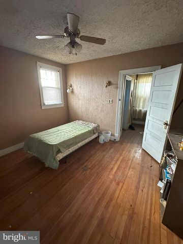 1622 EASTERN AVE NE, Washington, DC 20019