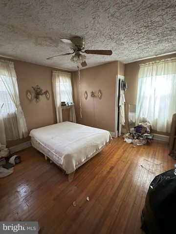 1622 EASTERN AVE NE, Washington, DC 20019