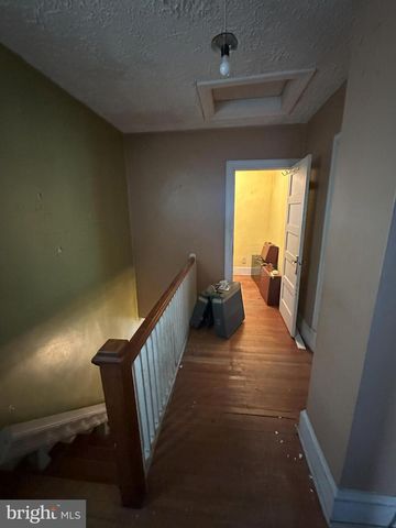 1622 EASTERN AVE NE, Washington, DC 20019