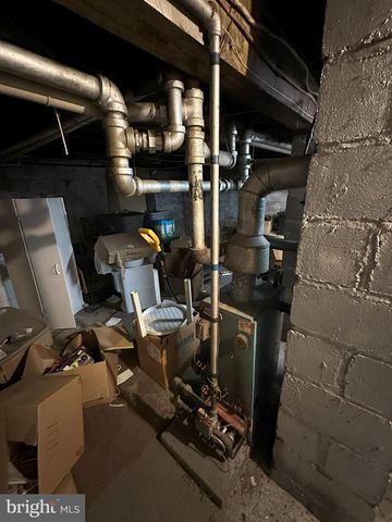 1622 EASTERN AVE NE, Washington, DC 20019