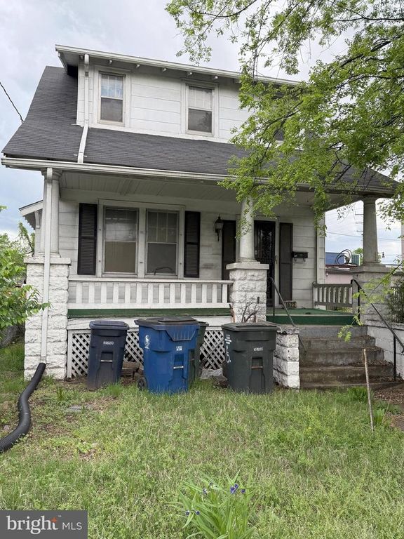 1622 EASTERN AVE NE, Washington, DC 20019