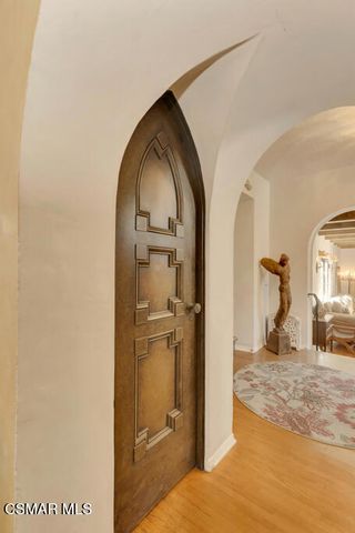 1234 N Everett Street, Glendale, CA 91207