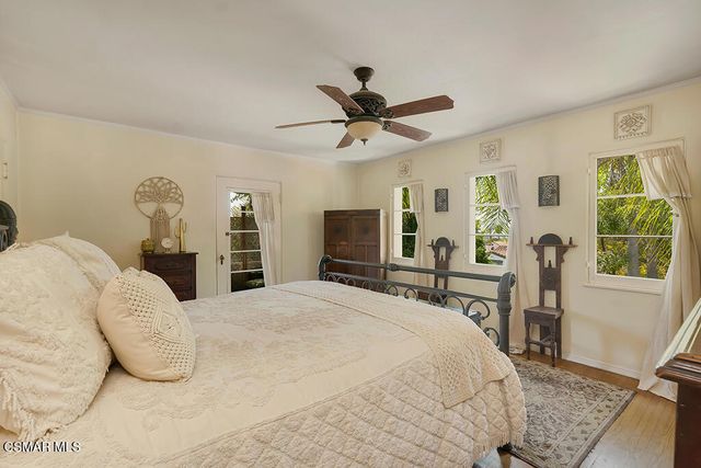 1234 N Everett Street, Glendale, CA 91207