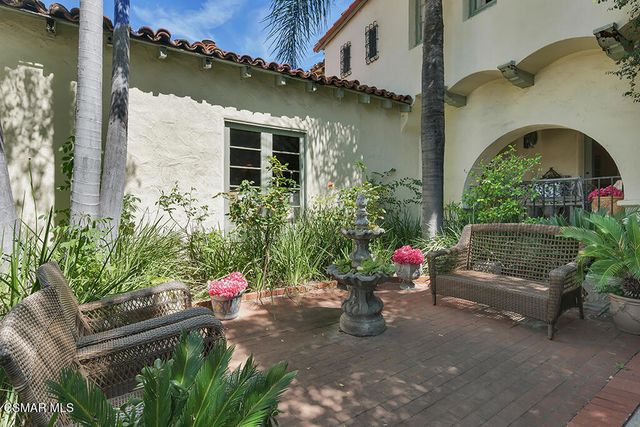 1234 N Everett Street, Glendale, CA 91207