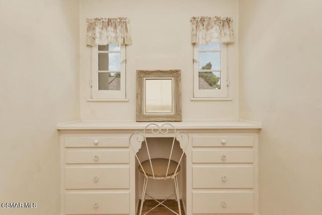 1234 N Everett Street, Glendale, CA 91207