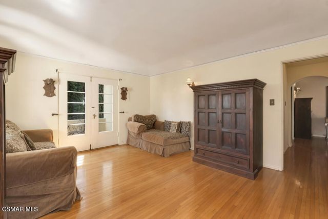 1234 N Everett Street, Glendale, CA 91207