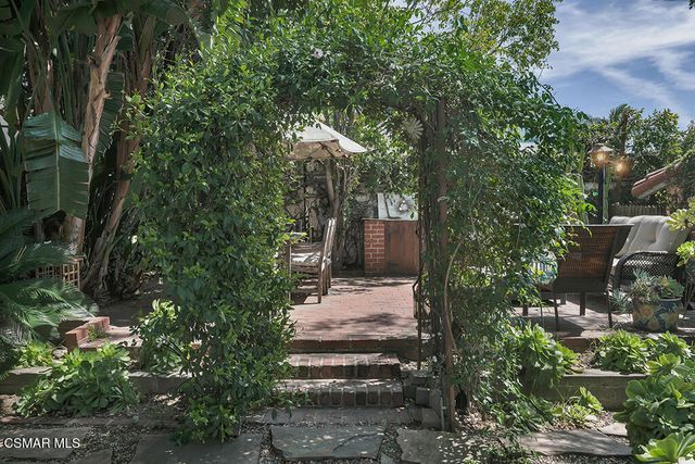 1234 N Everett Street, Glendale, CA 91207