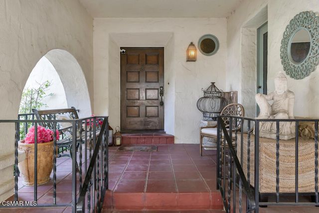 1234 N Everett Street, Glendale, CA 91207