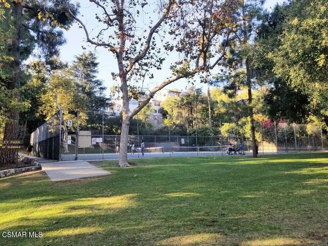 1234 N Everett Street, Glendale, CA 91207