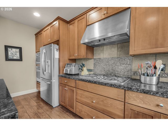 10767 Se TURNBERRY Loop, Happy Valley, OR 97086