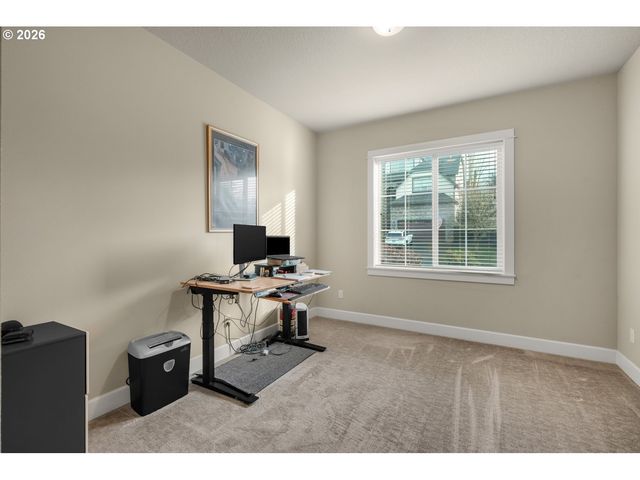 10767 Se TURNBERRY Loop, Happy Valley, OR 97086