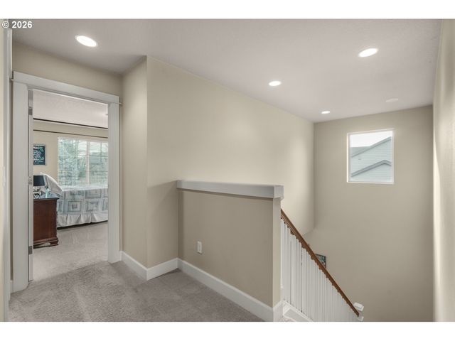 10767 Se TURNBERRY Loop, Happy Valley, OR 97086