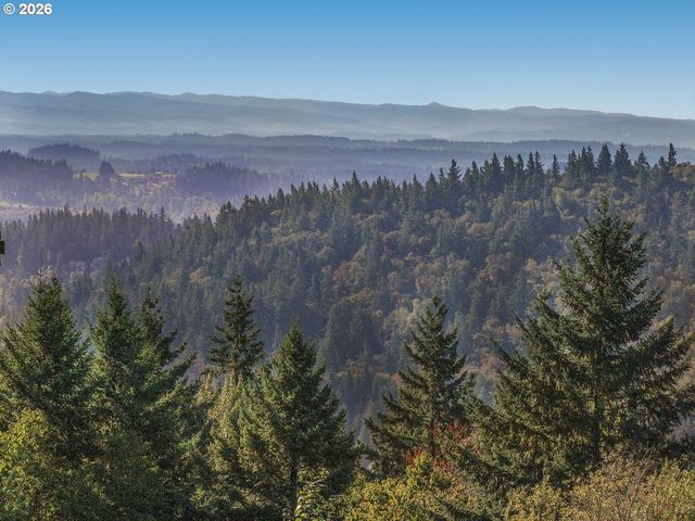 10767 Se TURNBERRY Loop, Happy Valley, OR 97086