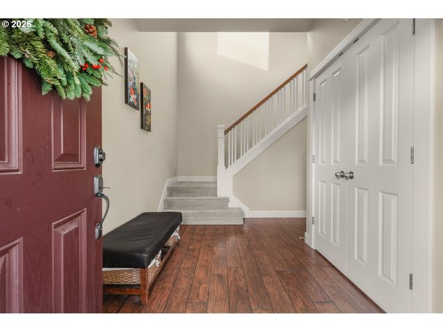 10767 Se TURNBERRY Loop, Happy Valley, OR 97086