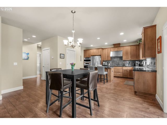 10767 Se TURNBERRY Loop, Happy Valley, OR 97086
