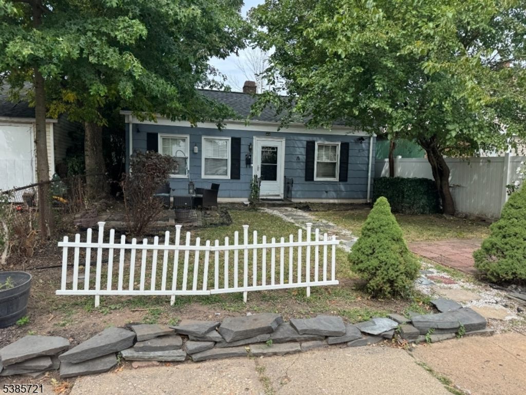50 Linden Ave, North Plainfield Boro, NJ 07060